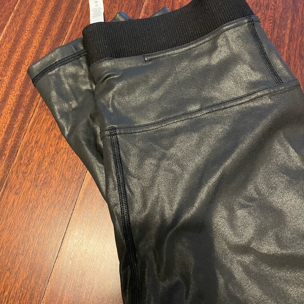 Lululemon shiny leather looking capri - new and never worn